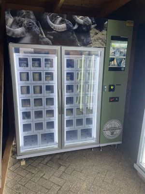 ماشین فروش پنیر با یخچال را در تجارت لبنیات تغییر دهید